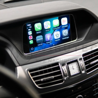 Apple CarPlay® und Android Auto für Mercedes...