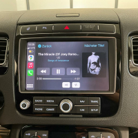 Apple CarPlay® and Android Auto for VW Touareg 7P with RNS850 navigation, full smartphone integration