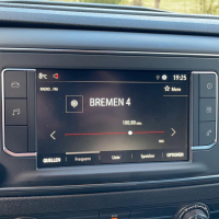Video-Einspeiser für Front- und Rückfahrkamera, passend für Citroen, Peugeot und Toyota ProAce mit RCC oder NAC low 7 und 8 Zoll Monitor Infotainment und Opel mit Navi 5.0.