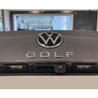 Ombouwset originele Volkswagen achteruitkijkcamera voor VW Golf 8 Variant en Alltrack, inbedrijfstelling mogelijk zonder SVM, instap infotainment (PR-nummer: I8Q), camera incl. sproeierkop + Y-waterslang