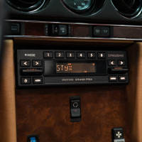 RETROSOUND "MOTOR-6DAB" DAB+ complete set "Grand Prix" met accessoires