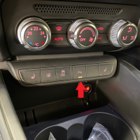 AUDI A1 8X Nachrüstsatz Einparkhilfe vorne mit optischer Darstellung