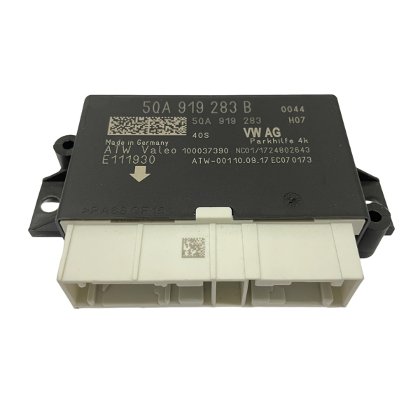Regeleenheid voor parkeerhulp achter 5QA919283 met dataset voor VW T6.1