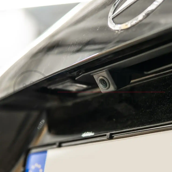 Retrofitset achteruitrijcamera incl. aansluitinterface voor Mercedes CLA C117 met NTG4.5 & Audio20