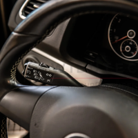 Achteraf inbouwen van originele Volkswagen GRA / cruise control in de VW Eos tot 1 november 2009