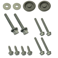 Screw set for attaching a trailer hitch in the Audi A8 4H