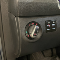 Nachrüstset Nebelscheinwerfer VW Caddy 4 Typ - komplett inkl Kabelsatz, Lichtschalter und Blenden