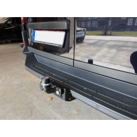 Nachrüstung einer Anhängerkupplung im VW Crafter Typ SY/SZ (komplett inkl Codierung)