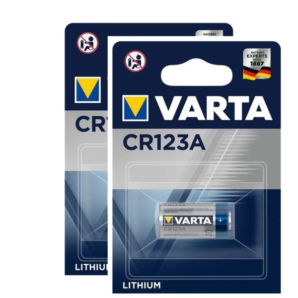 yes - also order 2x VARTA battery CR123